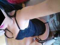 Alev-alev deneyimli kadın Rüyet