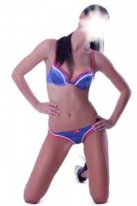 Ateşli evinde buluşan bayan Misra