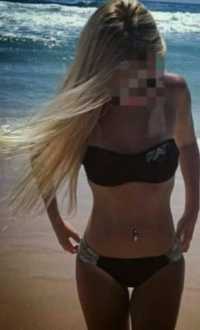 Benzersiz kumral hatun Deren