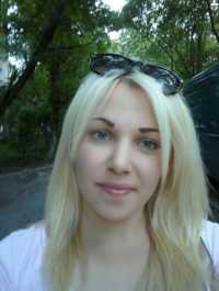 Çekici kumral hanım Rebia