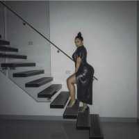 Eşsiz dans yapan kız Olca