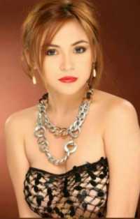 Etkileyici öpüşmeyi seven escort Oya