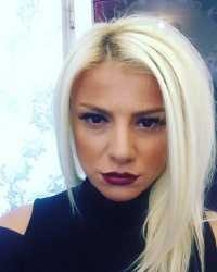 Etkileyici saksocu escort Bedia