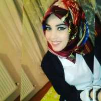 Gösterişli buğday tenli Aylin