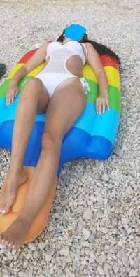 Kaliteli sakso çeken eskort Nisan