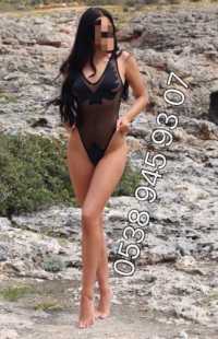 Kaliteli sarışın hanım Gülümser