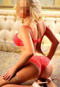 Konya Bosna Escort Bölgesinden Zarif ve İnce Yapılı, Sarı Saçlı Göz Alıcı Hatun: Son Derec