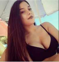 Konya'da Etkileyici İnce Güzelliği ve Zarif Stiliyle: Escort Kız - 83kg, 166cm, Kızıl Saçl