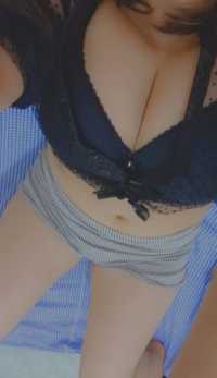 Konya Escort: Karatay Escort Bayanları'ndan Bal Köpüğü Saçlı, 56 Kg Ağırlığında ve 167 Cm