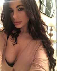 Konya Karatay Escort: 70 Kg, 161 Cm Boyunda, Kumral Saçlı, Zarif Bedeni ve Sakin Tarzıyla,