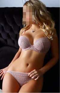 Konya Karatay Escort Bayanı: Siyah Saçlı, Fit Bedenli ve Neşeli Tarzıyla, 59 Kg, 174 Cm Bo