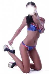 Konya Karatay'ın Sessiz ve İnce Vücutlu Escort Bayanı: 77kg, 167cm, Siyah Saçlı ve Sessiz