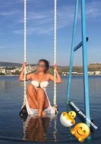 Konya Karatay'ın Sportif ve Neşeli Kaşifi: 54kg, 165cm ve Siyah Saçlı Büyüleyici Rüya