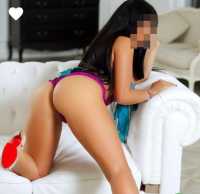 Konya Meram'dan Fit Vücutlu İnci: 71kg, 166cm, Kumral Saçlı ve Neşeli Escort Bayan