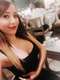 Konya Meram'ın Çarpıcı ve Şehirli Escort Bayanı: 71kg, 161cm, Bal Köpüğü Saçlı