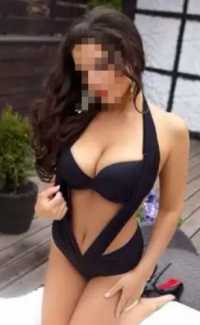 Konya Meram'ın Uzun Boylu ve Fit Bedenli Kızıl Ruhu: 73kg, 178cm ve Kızıl Saçlı Büyülü Ruh
