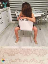 Konya Merkez Escort: Balık Etli, Siyah Saçlı, Neşeli Tarz Sahibi Bayan: 50kg, 158cm