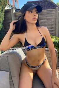 Konya'nın Bosna Escort Bayanı: Çekici ve Fit Stilin Sahibi, 58kg, 154cm, Bal Köpüğü Saçlı