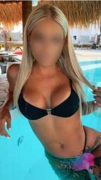 Konya'nın Kendine Has Stili ve Zarafeti: Meram Escort Bayan, 64kg, 167cm, Bal Köpüğü Saçlı