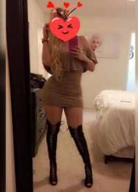 Konya'nın Sessiz ve Sihirli Siyah Saçlı Güzeli: Sakin Konya Escort Kızının 77kg, 171cm Boy