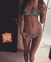 Konya'nın Sıcak ve Sofistike Escort Bayanı: Meram Escort, 79kg, 162cm, Kumral Saçlı ve Fit