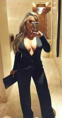 Konya'nın Stil Sahibi ve Sıradışı Güzelliği: Konya Escort Bayan, 69kg, 163cm, Siyah Saçlı