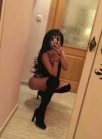 Konya'nın Tutkulu ve Eğlenceli Meram Escort Bayanları: 84kg, 156cm Boyunda, Kumral Saçlı