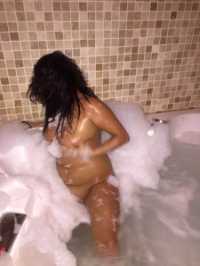 Konya Selçuklu'da Rüya Gibi Bir Güzellik: Çekici ve İnce Vücutlu Kumral Escort Bayan