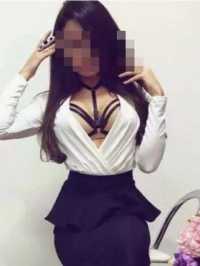 Konya Selçuklu Escort: Kırmızı Saçlı, Zarif Stili ve Neşeli Tutumuyla 78 Kg ve 177 Cm Boyu