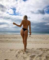 Muhteşem ön sevişme yapan eskort Füruzan