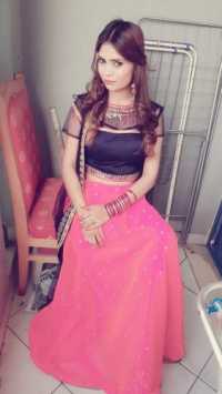 Seksapel sarışın eskort Kadriye