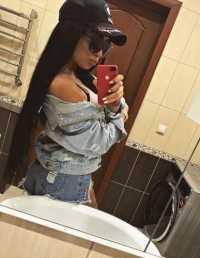 Selçuklu'dan Fit ve Bakımlı, Sarı Saçlı Bayan Escort: 78kg, 158cm