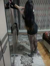 Şık olgun hanım Işilay