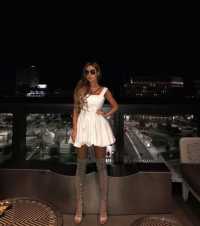 Şımarık dansöz kız Makbule