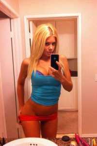 Unutulmaz dans yapan bayan Müşerref